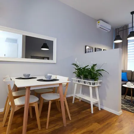 Gertrudy Old Town Apartments *